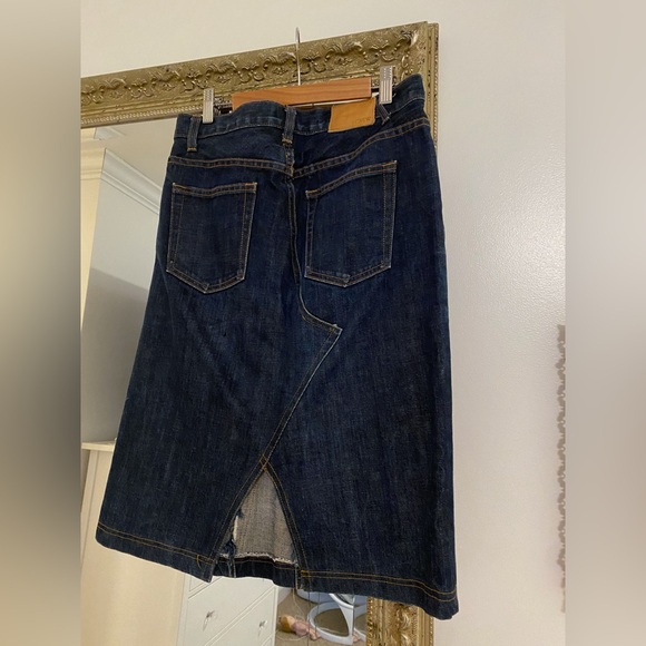 Button fly J.Crew denim skirt - Picture 3 of 3